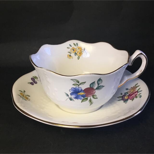 Aynsley China(エインズレイ)のエインズレイ  Regency Sprays  カップソーサー　美品 インテリア/住まい/日用品のキッチン/食器(グラス/カップ)の商品写真