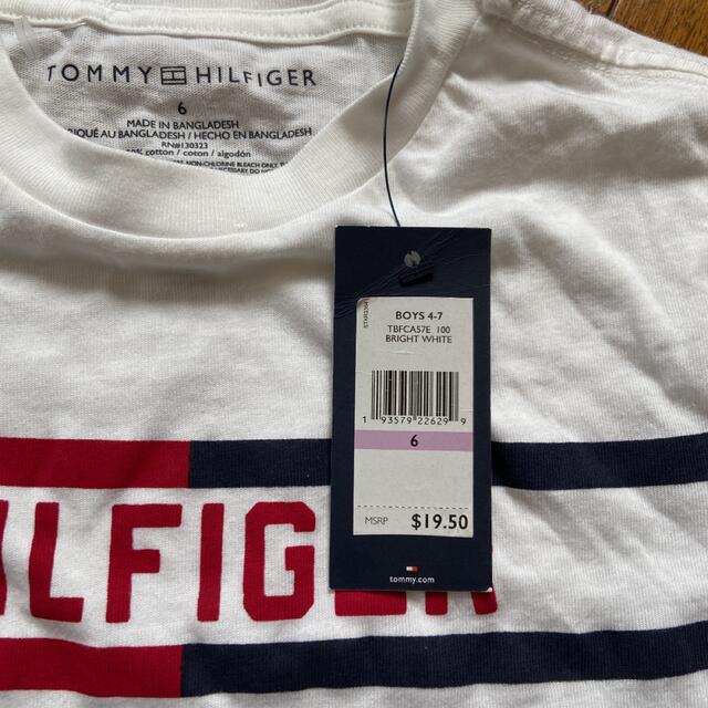 TOMMY HILFIGER(トミーヒルフィガー)の新品！Tommy☆キッズTシャツ・114〜119cm キッズ/ベビー/マタニティのキッズ服男の子用(90cm~)(Tシャツ/カットソー)の商品写真