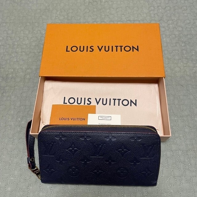 LOUIS VUITTON(ルイヴィトン)のLOUIS VITTON ルイ・ヴィトン ジッピーウォレット モノグラム 財布 レディースのファッション小物(財布)の商品写真