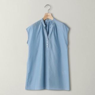 ビューティアンドユースユナイテッドアローズ(BEAUTY&YOUTH UNITED ARROWS)の美品　BY コットンシルクローンスキッパーノースリーブブラウス　水色　ブルー(シャツ/ブラウス(半袖/袖なし))