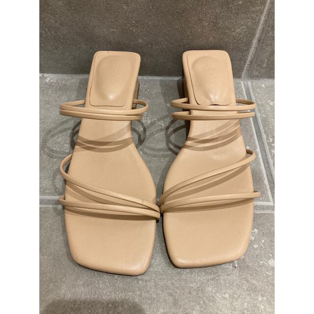 サンダル　ベージュ レディースの靴/シューズ(サンダル)の商品写真
