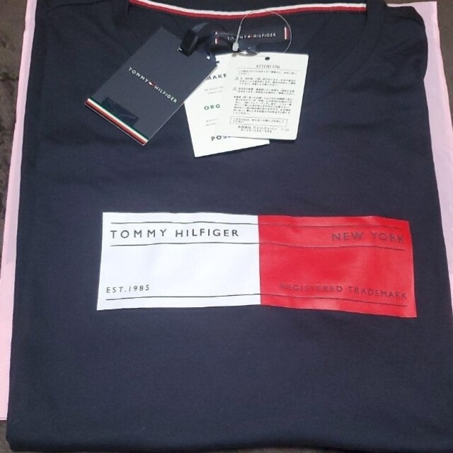 TOMMY HILFIGER(トミーヒルフィガー)のトミーヒルフィガー　メンズTシャツ　XL メンズのトップス(Tシャツ/カットソー(半袖/袖なし))の商品写真