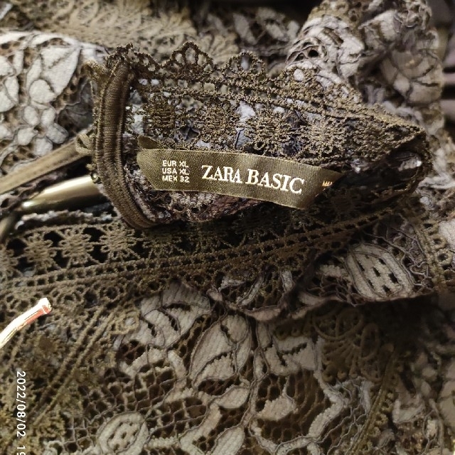 ZARA(ザラ)のザラ　レースワンピース レディースのワンピース(ロングワンピース/マキシワンピース)の商品写真