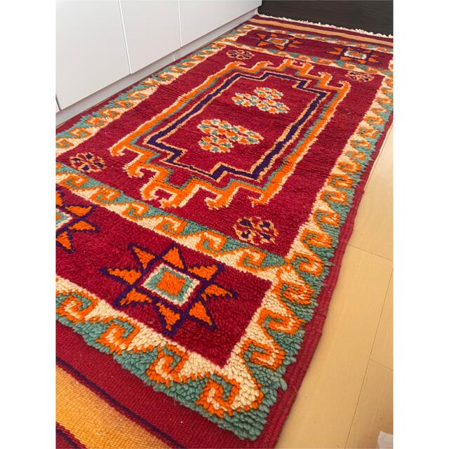 vintage 【Made in Morocco】手織りラグ　モロッコ絨毯 | フリマアプリ ラクマ