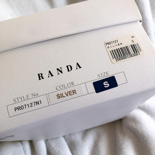 RANDA(ランダ)の新品未使用◇RANDA ビジューバックルサンダル レディースの靴/シューズ(サンダル)の商品写真