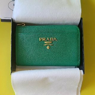 PRADA プラダキーケース グリーン系色ご了承ください - キーケース