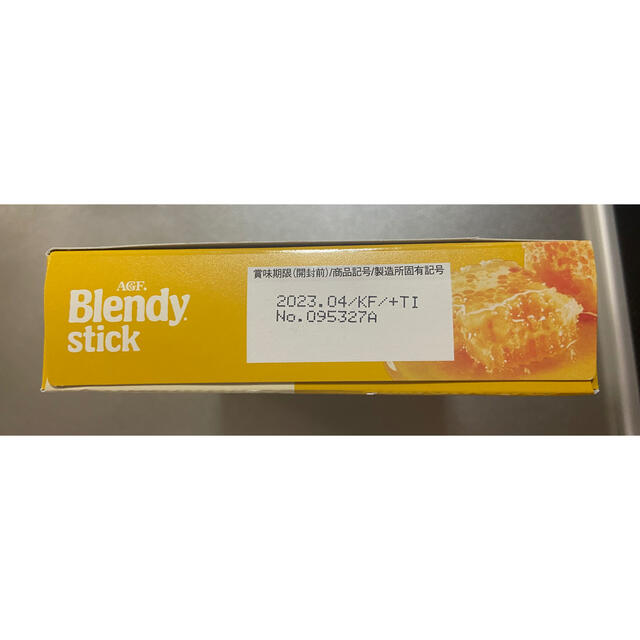 AGF(エイージーエフ)のBlendy stick 北海道はちみつカフェオレ 食品/飲料/酒の飲料(コーヒー)の商品写真