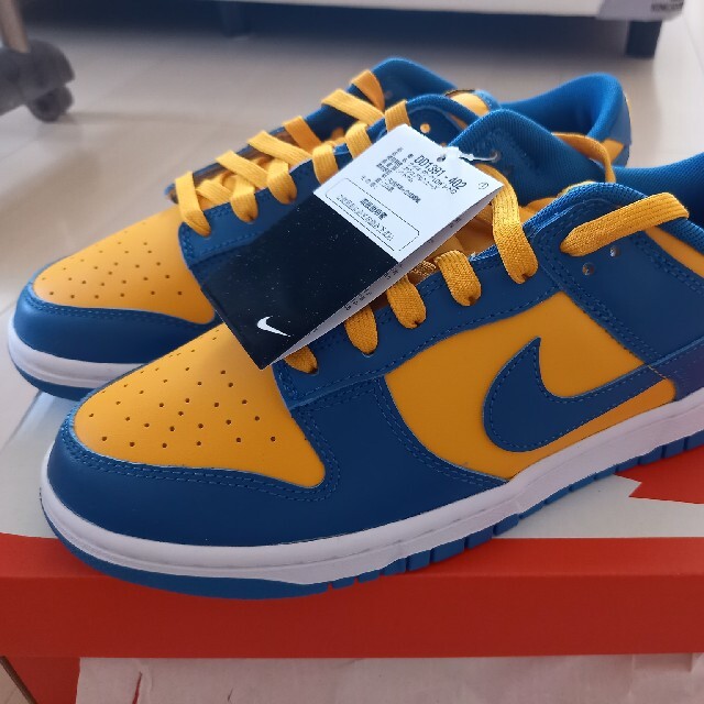 NIKE(ナイキ)のダンクロー　27cm　UCLA メンズの靴/シューズ(スニーカー)の商品写真