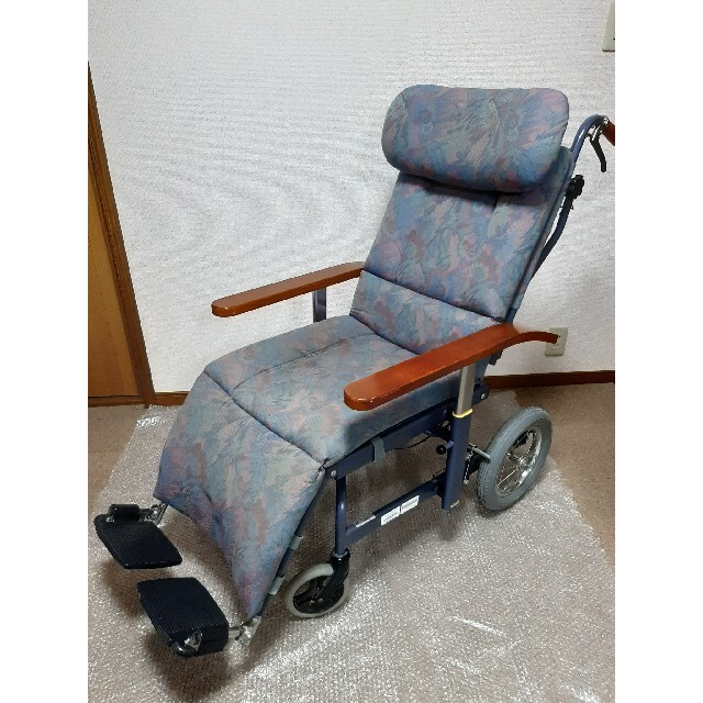 フルリクライニング 車椅子 NHR-1 日進医療器 www.nickstellino.com
