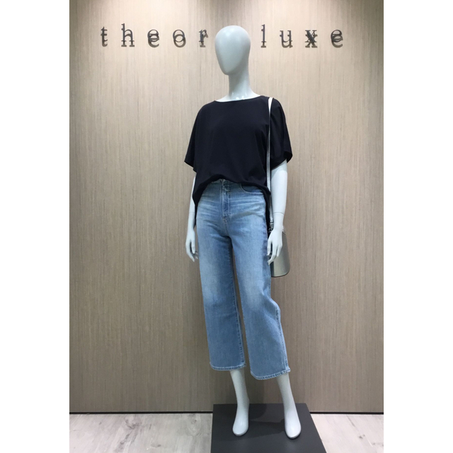 theory luxe ブラウス　ライトベージュ　38 （M）サイズ