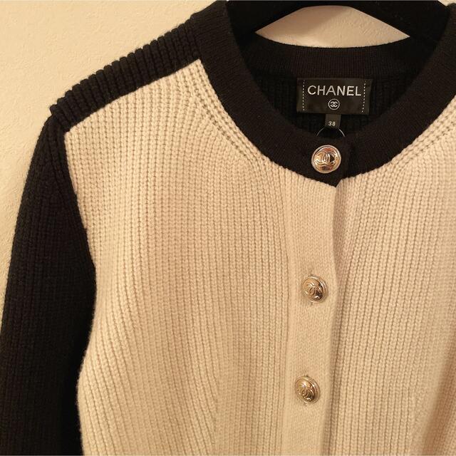 美品と未使用品♡ CHANEL ニットカーディガン & スカート34・36