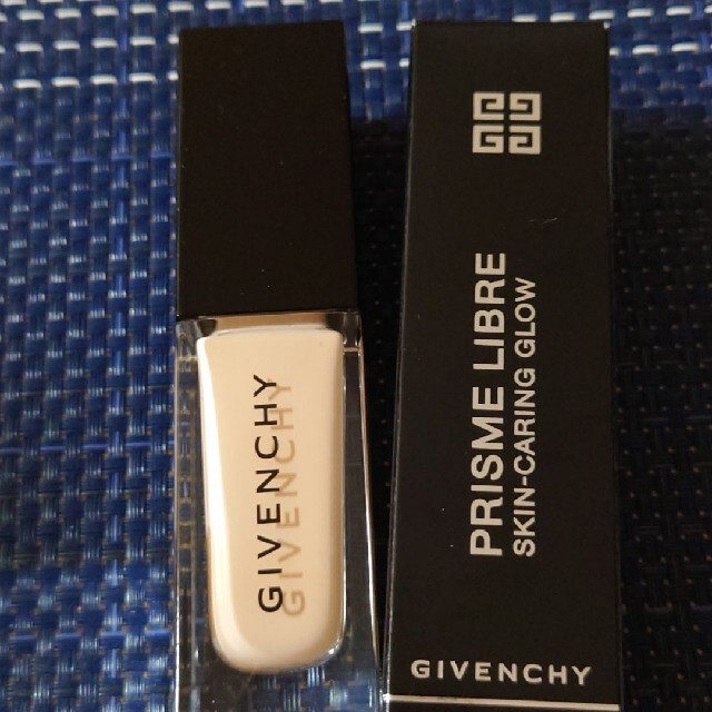 GIVENCHY ファンデーション