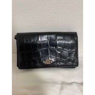 コーチ(COACH)の【美品】coach ウォレットショルダーバック　ブラック　クロコ柄(財布)