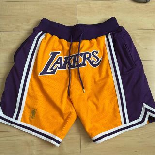 フィアオブゴッド(FEAR OF GOD)のjust don lakers  M(ショートパンツ)