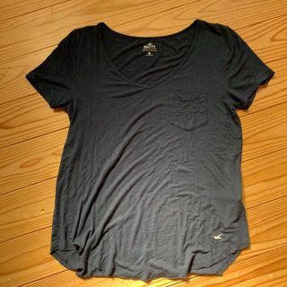 ホリスター(Hollister)の④ ホリスターの無地 Tシャツ☆ネイビー(Tシャツ(半袖/袖なし))