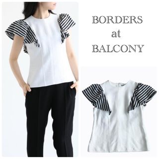 ボーダーズアットバルコニー(BORDERS at BALCONY)のボーダーズアットバルコニー　コットンフリルトップス(カットソー(半袖/袖なし))