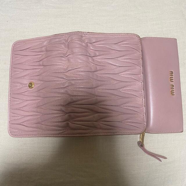miumiu(ミュウミュウ)のミュウミュウ♡マテラッセお財布 レディースのファッション小物(財布)の商品写真