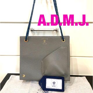 エーディーエムジェイ(A.D.M.J.)のA.D.M.J.牛革シュリンク メッシュストラップ ショルダーバッグ1度使用。(ショルダーバッグ)