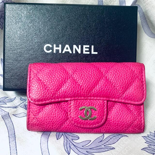 CHANEL - 【美品】シャネル マトラッセ キャビアスキン キーケース 6連