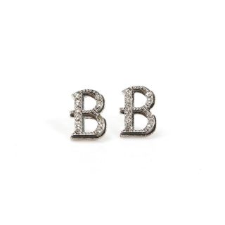 【新品】【B】ピアス アルファベット メンズ レディース 両耳用 (2個売り) (ピアス(両耳用))