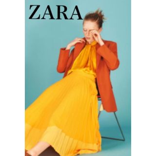 ザラ(ZARA)のZARA オレンジ プリーツ ロング スカート S コントラスト 新品 完売 (ロングスカート)