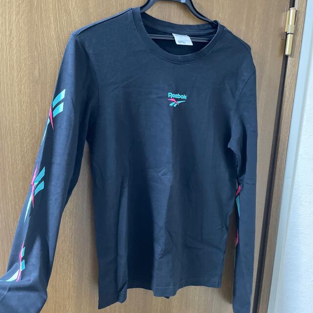 Reebok(リーボック)のReebok ロンＴ レディースのトップス(Tシャツ(長袖/七分))の商品写真