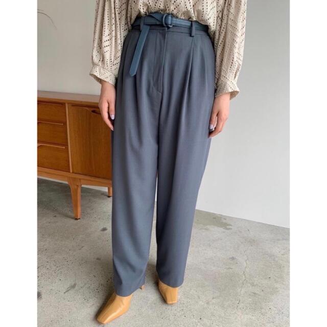 CLANE(クラネ)のCLANE ベーシックタックパンツ BASIC TUCK PANTS レディースのパンツ(カジュアルパンツ)の商品写真