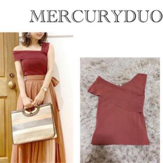 マーキュリーデュオ(MERCURYDUO)の【未使用品】MERCURYDUO アシンメトリー　クロスニット(ニット/セーター)