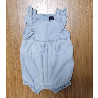 ベビーギャップ(babyGAP)のGAP　デニムサロペット　ロンパース　ベビー服(ロンパース)