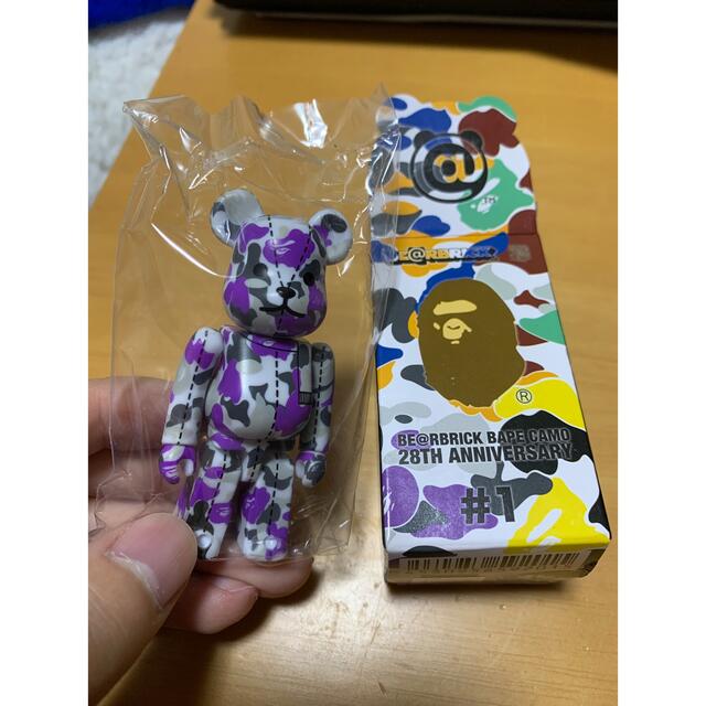 A BATHING APE(R) 28TH BE@RBRICK BAPE