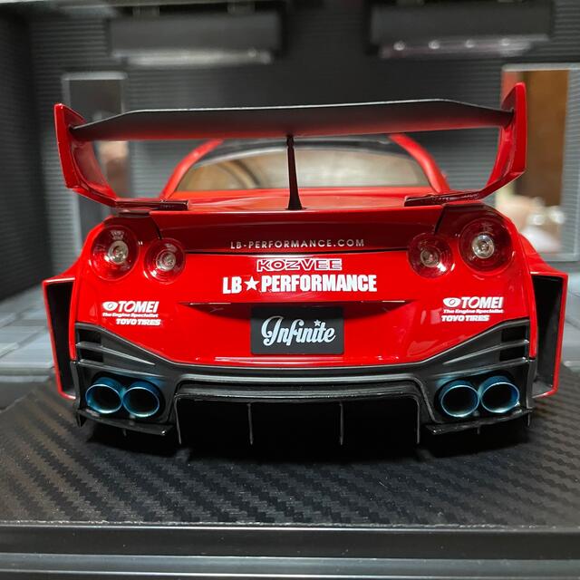 新品イグニッションモデル1/18LB☆WORKSスカイラインWORKS35GTR | www