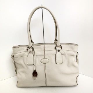 トッズ チャームの通販 100点以上 | TOD'Sを買うならラクマ