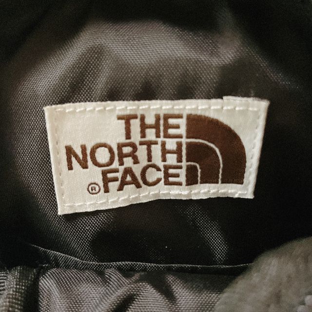 THE NORTH FACE(ザノースフェイス)のノースフェイス　スマホポーチ　ミニショルダー メンズのバッグ(ショルダーバッグ)の商品写真