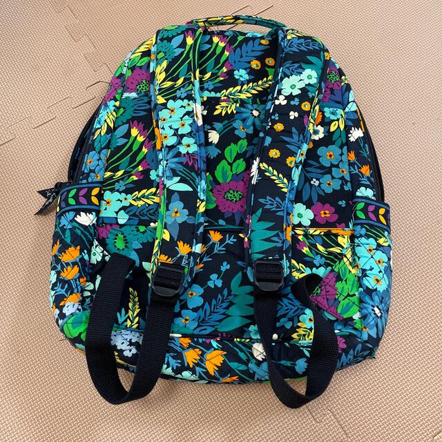 Vera Bradley(ヴェラブラッドリー)のヴェラブラッドリーリュック レディースのバッグ(リュック/バックパック)の商品写真