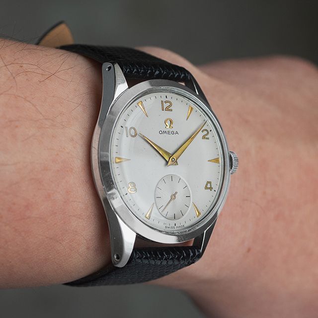 OMEGA - (391) 稼働美品 オメガ 30mm キャリバー 手巻き 日差7秒 1954