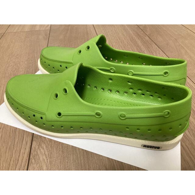 ネイティブ　Native Howard サイズ 27cm ライトグリーン メンズの靴/シューズ(サンダル)の商品写真