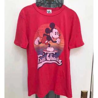 ミッキーマウス(ミッキーマウス)のミッキー　ディズニー　ミッキーマウス　Tシャツ　赤　スケボー　　レッド(Tシャツ(半袖/袖なし))