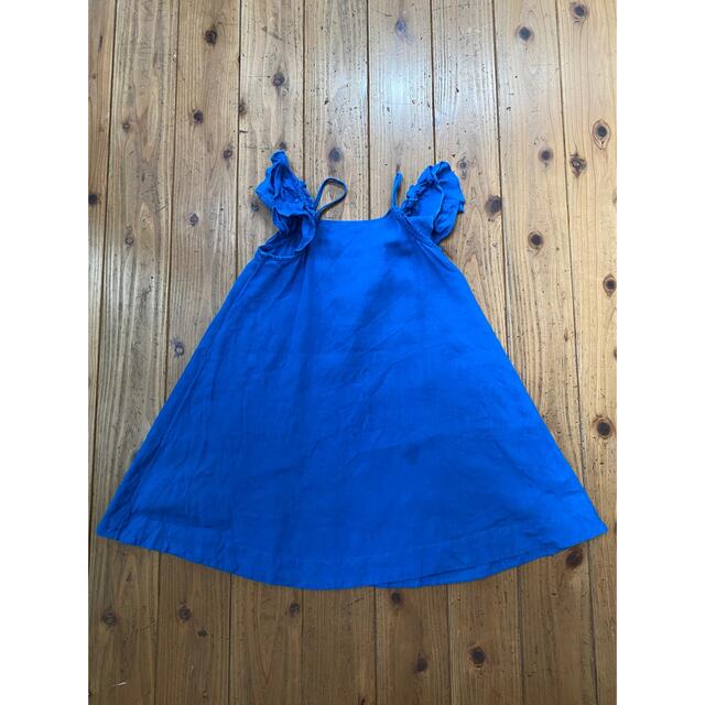 PETIT BATEAU(プチバトー)のプチバトー  128cm 8ans 青リネンワンピ キッズ/ベビー/マタニティのキッズ服女の子用(90cm~)(ワンピース)の商品写真