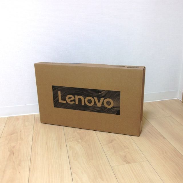新品 Lenovo V15 15.6FHD Ryzen5 8GB 256GB 9