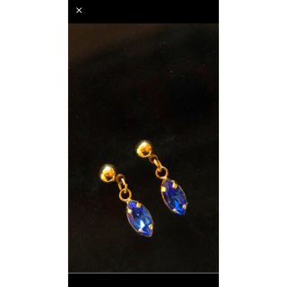 ピアス　(ピアス)