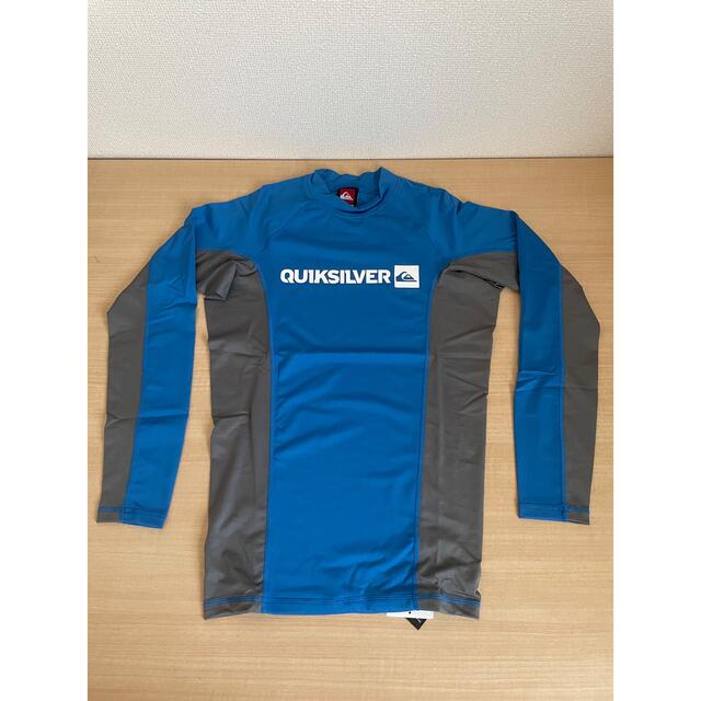 QUIKSILVER(クイックシルバー)の新品　クイックシルバー　長袖ラッシュガード PRIME LS BL USサイズS スポーツ/アウトドアのスポーツ/アウトドア その他(サーフィン)の商品写真