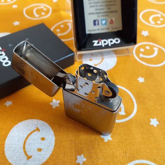 ZIPPO(ジッポー)のzippoジッポ未使用新品 メンズのファッション小物(タバコグッズ)の商品写真