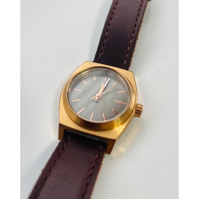 【電池新品の美品】NIXONのTIMETELLER ホワイトのレザーベルト☆