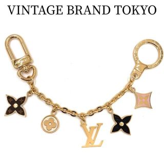 ルイヴィトン(LOUIS VUITTON)のLOUIS VUITTON ルイヴィトン バッグチャーム ビジュー サック シェンヌ スプリングストリート ブラウン ピンク  メタル   M68999 ゴールド レディース 定番 美品【中古品】(チャーム)