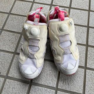 リーボック(Reebok)のReebok ポンプフューリー ピンク ホワイト 迷彩(スニーカー)