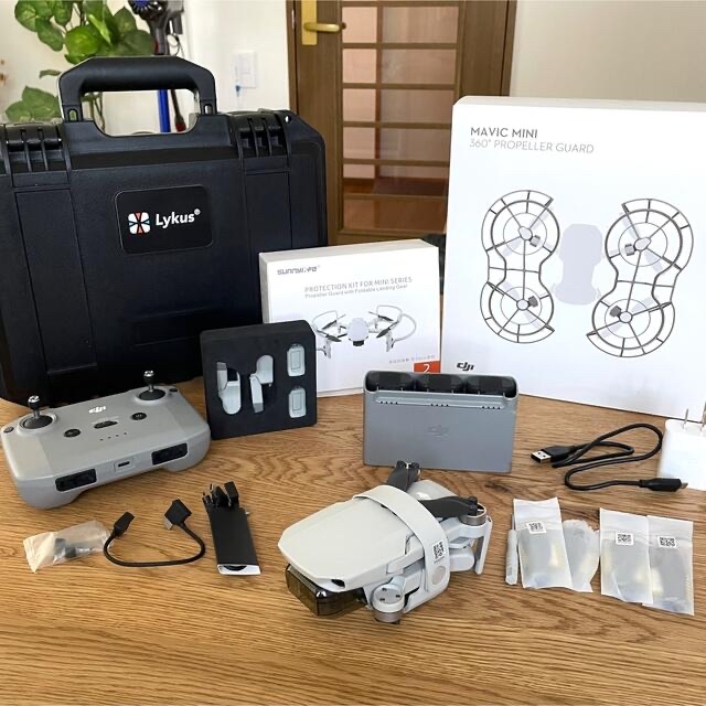 美品】DJI 2 フライモアコンボ+多数おまけ付きの通販 by ☆安売男子