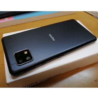 アクオス(AQUOS)の★ AQUOS sense 4 basic ブラック ★(スマートフォン本体)