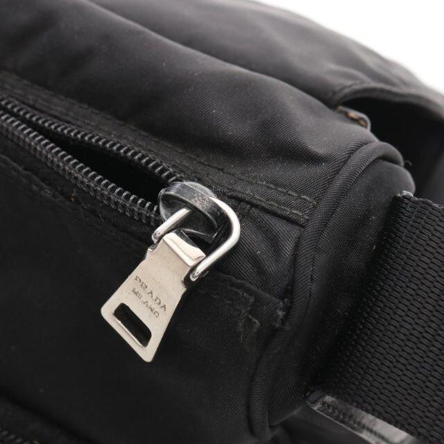 PRADA(プラダ)のプラダ ショルダーバッグ ナイロンレザー ブラック 三角プレート レディースのバッグ(ショルダーバッグ)の商品写真