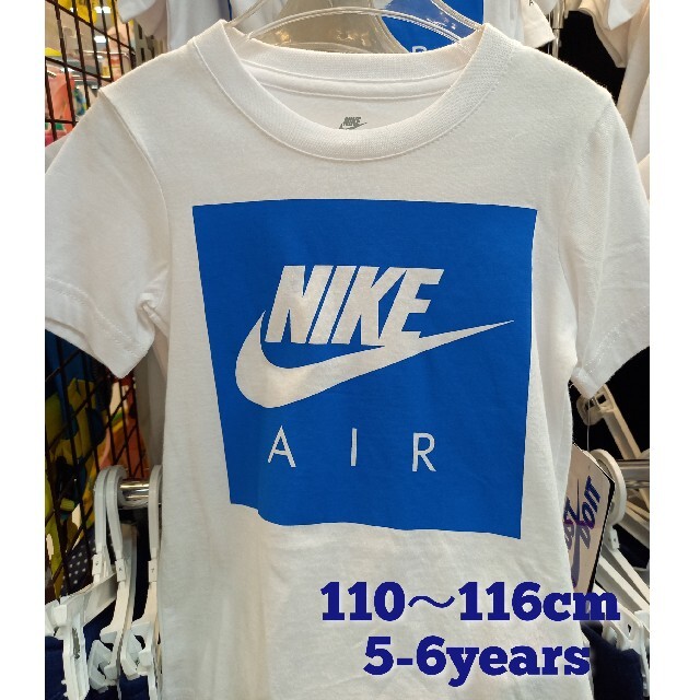 NIKE(ナイキ)のお安くしました！新品　NIKE　110～116cm 5-6years Tシャツ キッズ/ベビー/マタニティのキッズ服男の子用(90cm~)(Tシャツ/カットソー)の商品写真