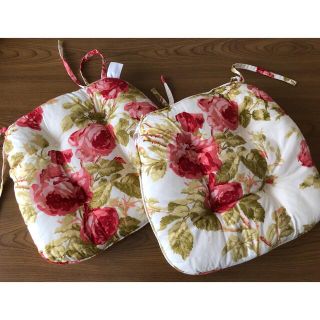 ローラアシュレイ クッションの通販 100点以上 | LAURA ASHLEYの ローラアシュレイ クッションの通販 100点以上 | LAURA ASHLEYの
